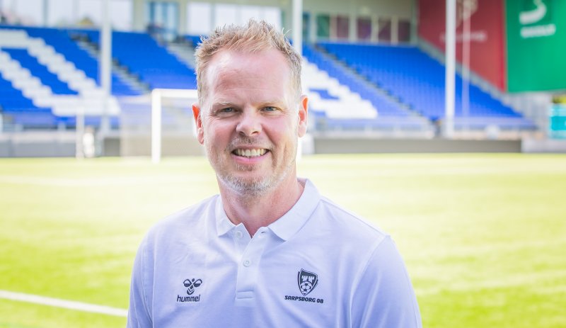 PÅ PLASS: Christian Michelsen ankom Sarpsborg tirsdag og har i løpet av dagen hatt møter med trenerteam og øvrige i klubb. (Foto: Vetle Magelssen, SA)
